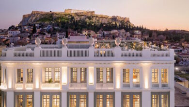Διεθνής-θρίαμβος-για-το-the-dolli:-no-1-city-hotel-στην-Αθήνα,-no.-5-στην-Ευρώπη-και-στα-100-καλύτερα-ξενοδοχεία-του-κόσμου-στα-travel-+-leisure-world’s-best-awards-2026