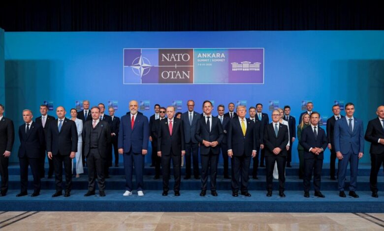 Ο-Ερντογάν-δώρισε-από-ένα-περίστροφο-σε-όλους-τους-ηγέτες-ΝΑΤΟ-–-Γιατί-ο-Στάρμερ-δεν-το-πήρε