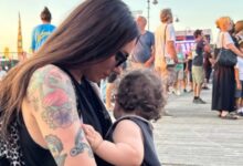 Ευρυδίκη-Βαλαβάνη:-Πήγε-με-τον-ενός-έτους-γιο-της-για-πρώτη-φορά-σε-συναυλία