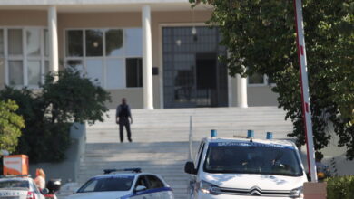 Φωτιά-στο-Σισμανόγλειο:-«Η-μητέρα-μου-υπέστη-ανακοπή»-την-ώρα-της-εκκένωσης-λέει-ο-γιος-της-83χρονης