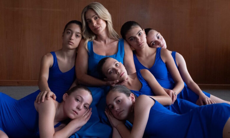 h-Νατάσσα-Μποφίλιου-κυκλοφόρησε-το-music-video-για-το-νέο-της-τραγούδι-με-τίτλο-«Όλα-τέλεια»