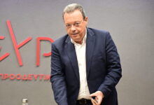 Αμηχανία-στον-ΣΥΡΙΖΑ-από-την-αιφνιδιαστική-παραίτηση-Φάμελλου:-«Ούτε-καν-είχα-κάποια-πληροφόρηση»-λέει-ο-Ξανθόπουλος,-για-«εξέλιξη-της-τελευταίας-στιγμής»-κάνει-λόγο-ο-Μελίδης