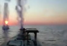 Βίντεο:-Καρέ-καρέ-η-επίθεση-ουκρανικού-drone-σε-ρωσικό-τάνκερ-στην-Κριμαία-–-Πώς-κατάφερε-να-ξεφύγει-από-τα-ρωσικά-πυρά-και-να-φτάσει-στον-στόχο