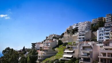 Ακρίβεια:-Το-κόστος-στέγασης-«καίει»-τα-νοικοκυριά-–-Πάνω-από-το-1/3-της-αύξησης-στις-τιμές-έρχεται-από-σπίτια-και-ενέργεια