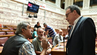 Πολάκης:-«Ανίκανος-ο-Φάμελλος-να-οδηγήσει-τον-ΣΥΡΙΖΑ-–-Πήγε-το-κόμμα-στο-2%»
