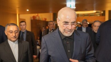 Μέση-Ανατολή:-«Ο-πόλεμος-δεν-θα-τελειώσει-με-την-παράδοση-του-Ιράν»,-λέει-ο-Γκαλιμπάφ