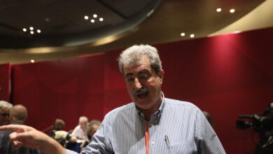 ΣΥΡΙΖΑ:-Νέο-κάλεσμα-Πολάκη-για-την-Κεντρική-Επιτροπή-–-«Μην-δίνετε-σημασία-στα-μηνύματα,-δεν-έχει-αρμοδιότητα-η-αναπληρώτρια-γραμματέας»
