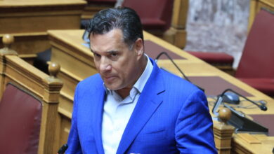 Γεωργιάδης-σε-Τσίπρα:-Κάνεις-τον-Κινέζο-ενώ-σε-είπα-κλέφτη-–-Δεν-μπορεί-να-μου-κάνει-μήνυση
