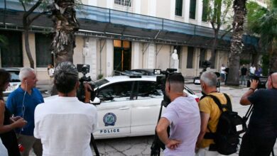 Άργος:-Πέθανε-ο-20χρονος-που-πυροβολήθηκε-από-αστυνομικούς-μετά-από-καταδίωξη-–-Προφυλακιστέοι-οι-δύο-ένστολοι