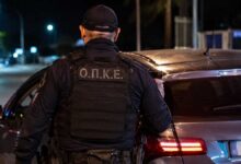 Τρίκαλα-—-Σήκωσε-γκλοπ-σε-αστυνομικούς-για-να-αποφύγει-τον-έλεγχο
