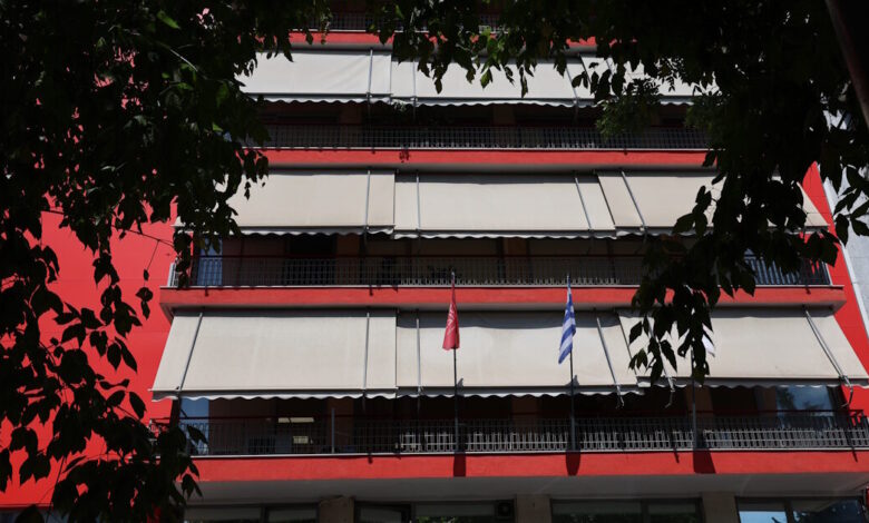 Η-Νεολαία-ΣΥΡΙΖΑ-ζητά-δημοψήφισμα:-Πρόταση-να-μην-κατέβει-το-κόμμα-στις-εκλογές-και-να-στηρίξει-ψηφοδέλτιο-με-επικεφαλής-τον-Αλέξη-Τσίπρα