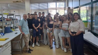 Οι-μαθητές-της-«Εξέλιξης»-γνώρισαν-τα-εργαστήρια-του-ΤΕΦΑΑ-Τρικάλων