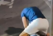 Ιταλία:-Βίντεο-σοκ-με-ακροδεξιό-επιχειρηματία-να-ξυλοκοπά-μετανάστη,-πόσταρε-το-βίντεο-online