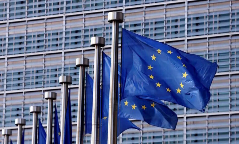 Βρετανία-και-ΕΕ-υπέγραψαν-επίσημα-τη-συνθήκη-για-το-Γιβραλτάρ,-διευκολύνοντας-τη-διέλευση-των-συνόρων