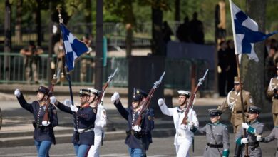 Ημέρα-της-Βαστίλης:-Το-ηχηρό-παρών-της-Ελλάδας-με-τα-«γαλανόλευκα»-rafale-και-το-άγημα-τιμών-του-ΓΕΕΘΑ