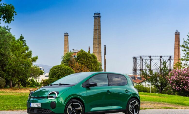 Το-νέο-renault-twingo-είναι-μικρό-στο-μάτι-αλλά-μεγάλο-σε-χαρίσματα