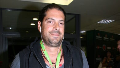 Πέθανε-ο-Λορέντζο-Καριέρε-σε-ηλικία-51-ετών:-Η-συμμετοχή-στο-«bar»,-οι-«Φίλοι-για-πάντα»,-ο-γάμος-και-η-κόντρα-με-την-μητέρα-του