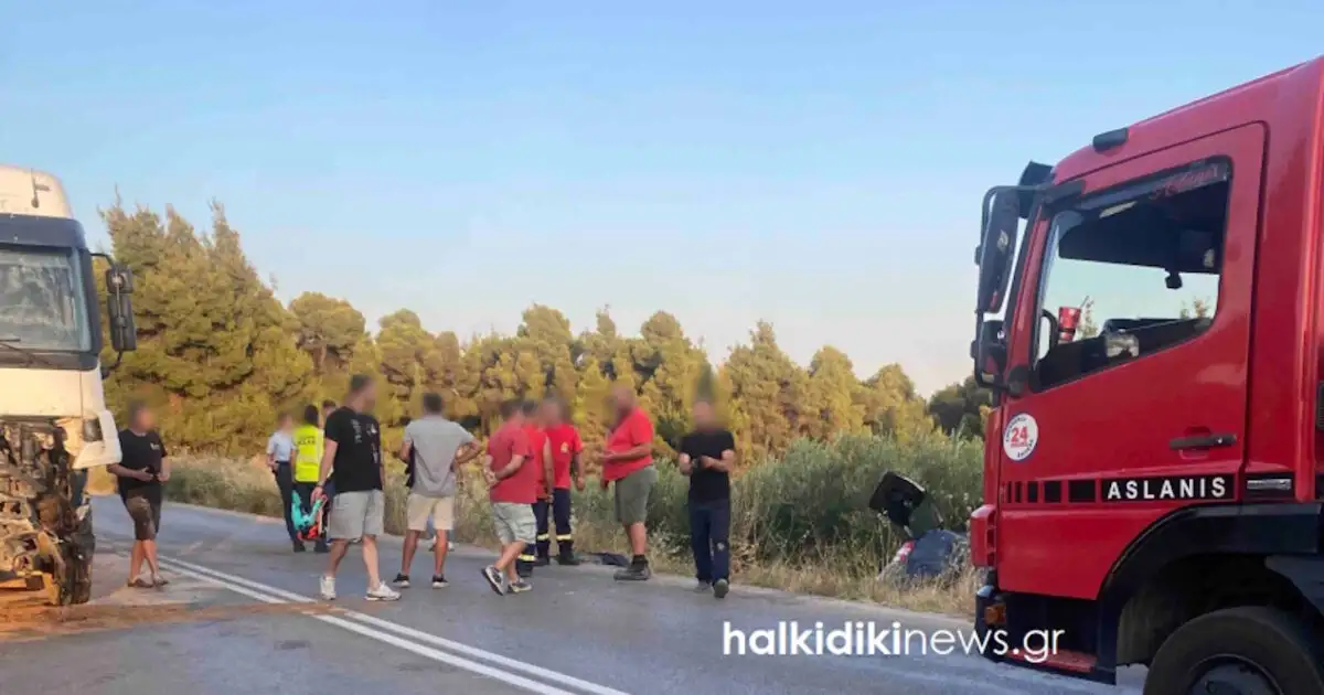 Τραγωδία-στη-Χαλκιδική:-Με-βαριές-κρανιοεγκεφαλικές-κακώσεις-η-ανήλικη-κόρη-–-Νεκροί-οι-γονείς-και-το-βρέφος-τους