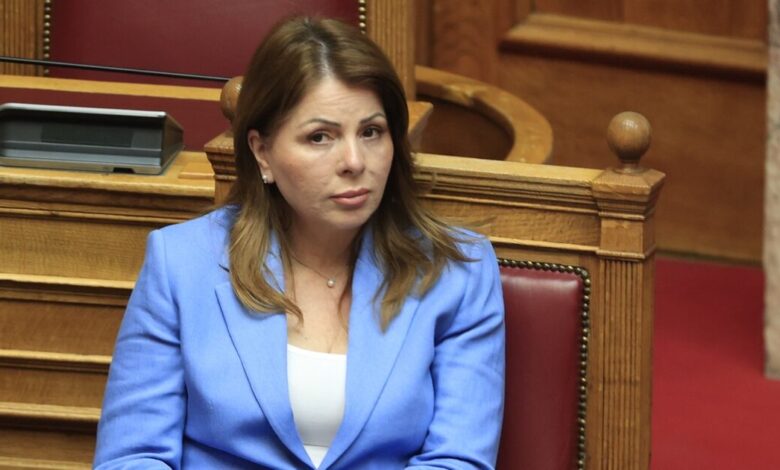 Παπακώστα:-Είμαι-αθώα-και-ζητώ-άμεση-εκδίκαση-της-υπόθεσης-του-ΟΠΕΚΕΠΕ-–-Θα-είμαι-υποψήφια-στις-εκλογές