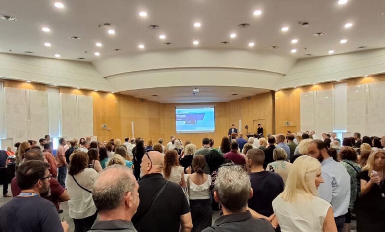 ΕΛΤΑ:-Ο-νέος-«οδικός-χάρτης»-για-επενδύσεις-σε-δίκτυο,-υπηρεσίες-και-ανθρώπινο-δυναμικό