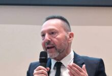 Στουρνάρας:-«Δημοσιονομική-τρέλα»-13η-σύνταξη-και-παροχές-που-δεν-αντικατοπτρίζονται-στον-δημοσιονομικό-χώρο
