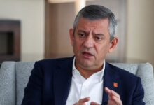 Τουρκία:-91-βουλευτές-πάνε-μαζί-με-τον-Οζγκιούρ-Οζέλ-στο-νέο-του-κόμμα-«yeni-parti»