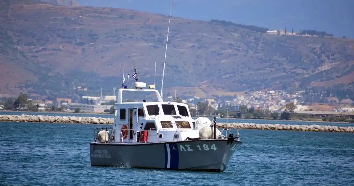 Σύλληψη-πλοιάρχου-στο-Κερατσίνι-για-υπεράριθμους-επιβάτες-και-παρατυπίες-στη-μεταφορά-υγραερίου