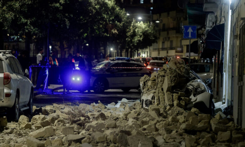 Σεισμός-στην-Ιταλία:-Πάνω-από-30-μετασεισμοί-μετά-τα-4,7-Ρίχτερ-έξω-από-την-Νάπολη-–-21-τραυματίες,-οι-2-σοβαρά