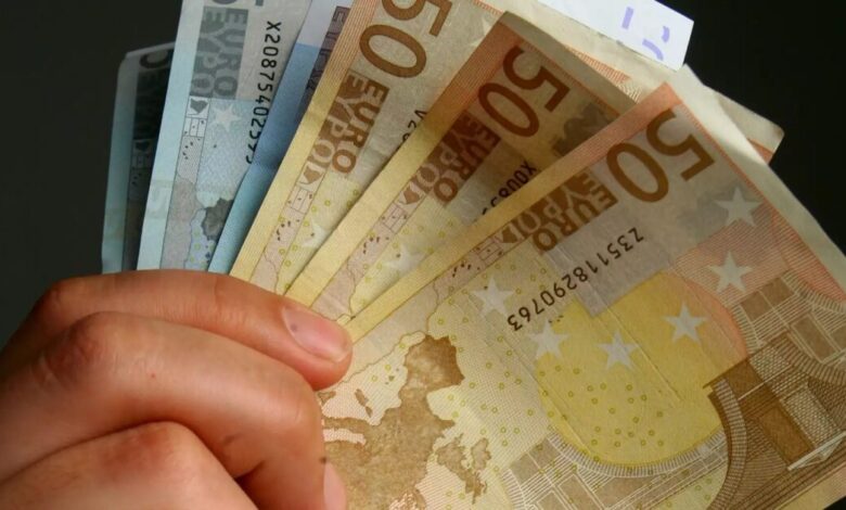 e-ΕΦΚΑ-–-ΔΥΠΑ:-Ο-«χάρτης»-των-πληρωμών-από-3-έως-7-Αυγούστου