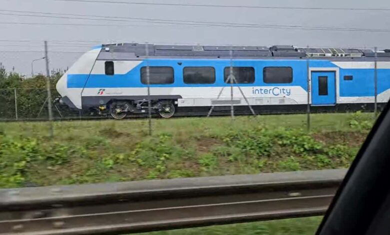 Σε-δοκιμές-οι-νέοι-υβριδικοί-συρμοί-intercity-στον-άξονα-Αθήνα-–-Λάρισα-–-Θεσσαλονίκη