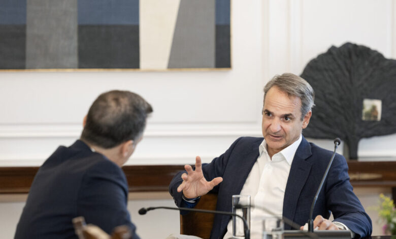 Μητσοτάκης-σε-Δούκα:-Πάντα-χαρά-μου-να-σε-συναντώ,-να-δείξουμε-την-Αθήνα-στα-καλύτερά-της