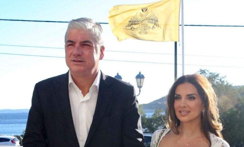 Σταματίνα-Τσιμτσιλή-για-Θέμη-Σοφό:-Είναι-απίστευτο-το-ότι-είμαστε-τόσα-χρόνια-μαζί,-είμαστε-αγαπημένοι