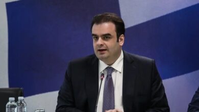 Ο-Πιερρακάκης-ζητά-από-τις-τράπεζες-στήριξη-των-μικρομεσαίων-επιχειρήσεων