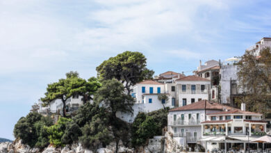 Σκιάθος:-Δύο-συλλήψεις-μετά-από-άγρια-συμπλοκή-εργαζομένων-–-Ένας-τραυματίας