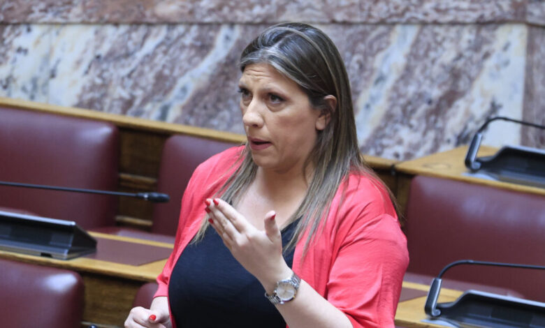 Η-Κωνσταντοπούλου-συνέχισε-στη-Βουλή-τον-καβγά-για-την-Πολύζου:-«Εχει-άλλο-όνομα,-πέσαμε-θύματα-απάτης-όταν-την-βάλαμε-υποψήφια»