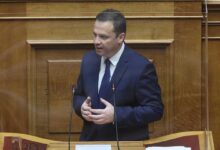 Λιούτας:-Ενισχύσεις-στους-χαλαζόπληκτους-Φαρκαδόνας
