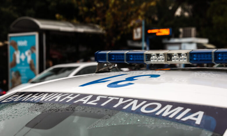 Θεσσαλονίκη:-Συνελήφθη-Τούρκος-με-ερυθρά-αγγελία-για-πλαστογραφία,-διακίνηση-ναρκωτικών,-οπλοκατοχή-και-ληστεία