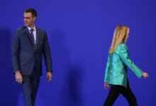 «Απασφάλισαν»-Σάντσεθ-και-Μελόνι-για-τη-Θέουτα-–-Η-Ισπανία-«απαντά»-και-αυτή-με-ελέγχους-στα-σύνορα-με-Ιταλία