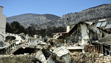 Φωτιά-σε-Αττική-και-Βοιωτία:-Ίση-με-6-βόμβες-Χιροσίμα-η-ενέργεια-που-απελευθερώθηκε-–-Πώς-κάηκε-μέσα-σε-2-βράδια-το-55%-της-έκτασης
