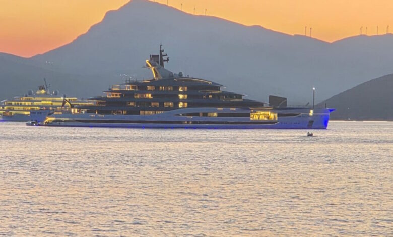 deep-blue:-Η-θαλαμηγός-του-Κινέζου-δισεκατομμυριούχου-Ρίτσαρντ-Λιου-σε-ελληνικά-νερά