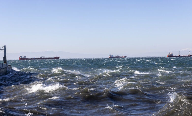 Καιρός:-Μελτέμι-πάνω-από-110-χιλιόμετρα-την-ώρα-σε-Αττική-και-Εύβοια-–-Χάρτης-με-τις-ριπές-στη-χώρα