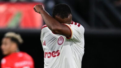 Ναϊμέγκεν-–-Ολυμπιακός-2-1:-«Λύγισαν»-με-10-παίκτες-στην-παράταση-και-αποκλείστηκαν-από-το-champions-league-οι-Πειραιώτες