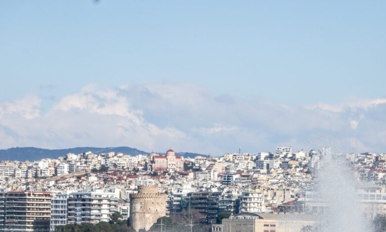 Καιρός-σήμερα:-Άνεμοι-8-μποφόρ-στην-Αττική,-έως-37-βαθμούς-η-θερμοκρασία-στη-χώρα-–-Καταιγίδες-σε-Ήπειρο,-Μακεδονία