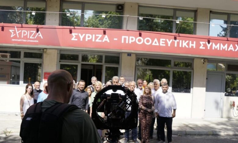 Το-νέο-σποτ-του-ΣΥΡΙΖΑ-με-πρωταγωνιστές-τη-Δούρου,-τον-Πολάκη-και-τον-Παππά:-«Επιστρέφουμε,-προχωράμε»