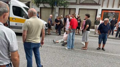 Καλαμπάκα:-Μηχανή-παρέσυρε-πεζό-–-Δύο-τραυματίες