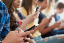 Γαλλία:-«Μπλόκο»-στην-απαγόρευση-των-social-media-για-παιδιά-κάτω-των-15-ετών-από-το-Συνταγματικό-Συμβούλιο