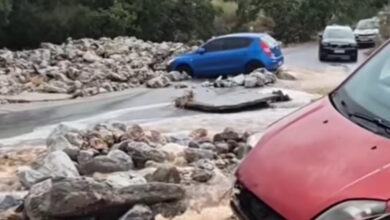 Μάνη:-Εικόνες-χάους-από-το-πέρασμα-της-σφοδρής-κακοκαιρίας-–-Έπεσαν-140-τόνοι-νερού,-«ο-δρόμος-είχε-γίνει-μία-θάλασσα»,-λέει-κάτοικος