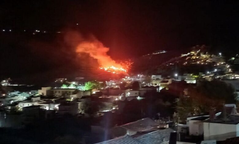 Υπό-έλεγχο-η-φωτιά-στο-Λασίθι-στην-περιοχή-Κριτσά-–-Μήνυμα-του-112-για-ετοιμότητα