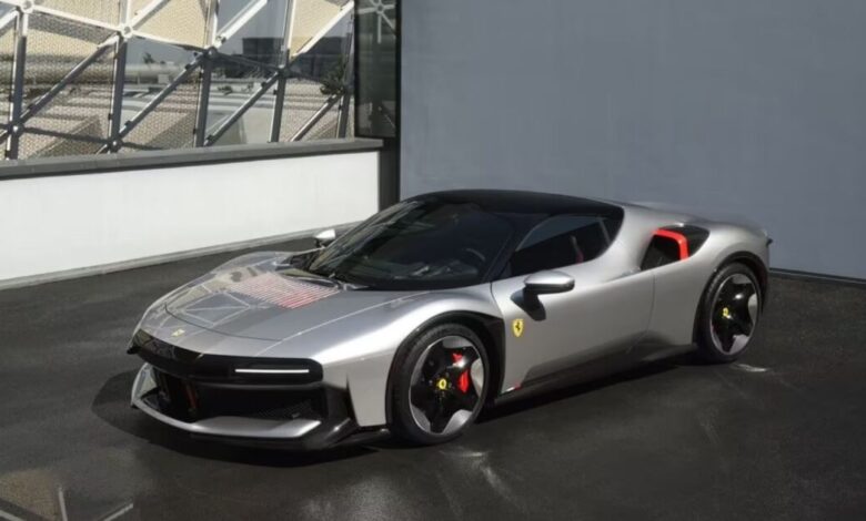 Η-μοναδική-και-plug-in-hybrid-ferrari-cz26