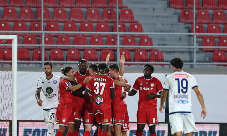 Ηρακλής-–-Βόλος-1-3:-Οι-Θεσσαλοί-εκμεταλλεύτηκαν-τα-λάθη-του-Γηραιού-και-πέρασαν-στη-league-phase-του-Κυπέλλου-Ελλάδας-superbet